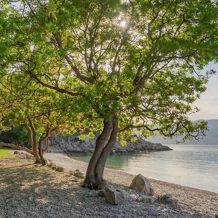 Imortele Aria With Pool By Guide Villa *