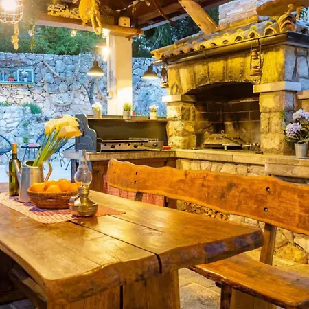 Imortele Aria With Pool By Guide Cres