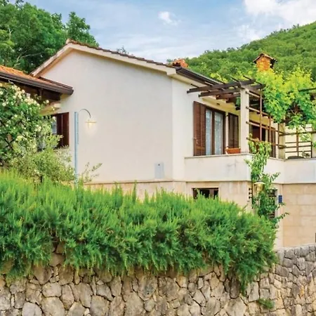 Imortele Aria With Pool By Guide Cres