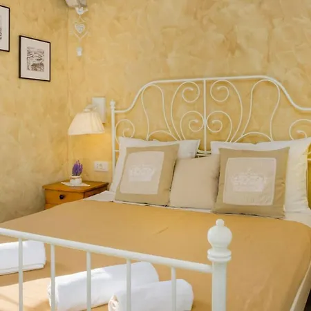 Imortele Aria With Pool By Guide Villa